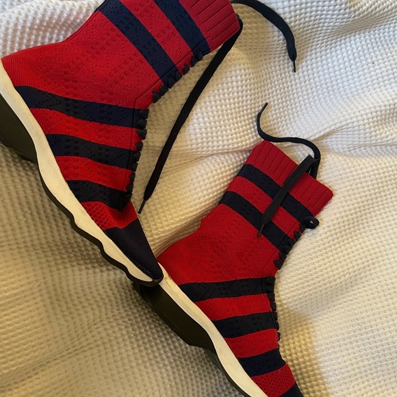 Fendi Red and Navy Knit High-Top Sneakers - Picture 2 of 5